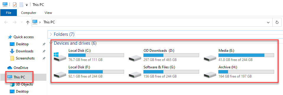 WindowsでドライブファイルシステムがFAT32またはNTFSであるかどうかを 